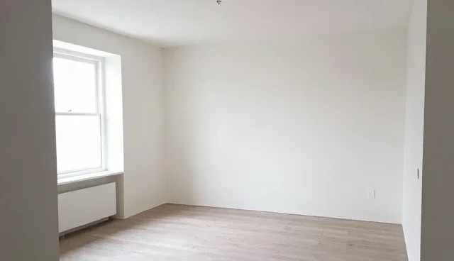 如何选择合适的技术支持适配方案？